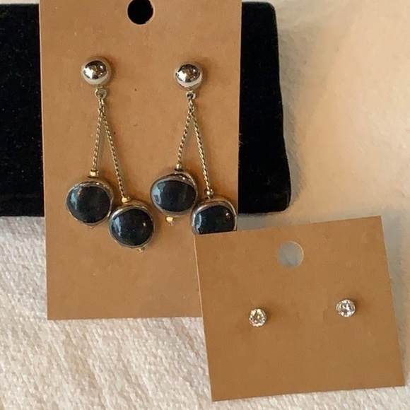 Jewelry - 💐5/25 2 pair lot bundle small crystal stud earrings triple dangle black stones